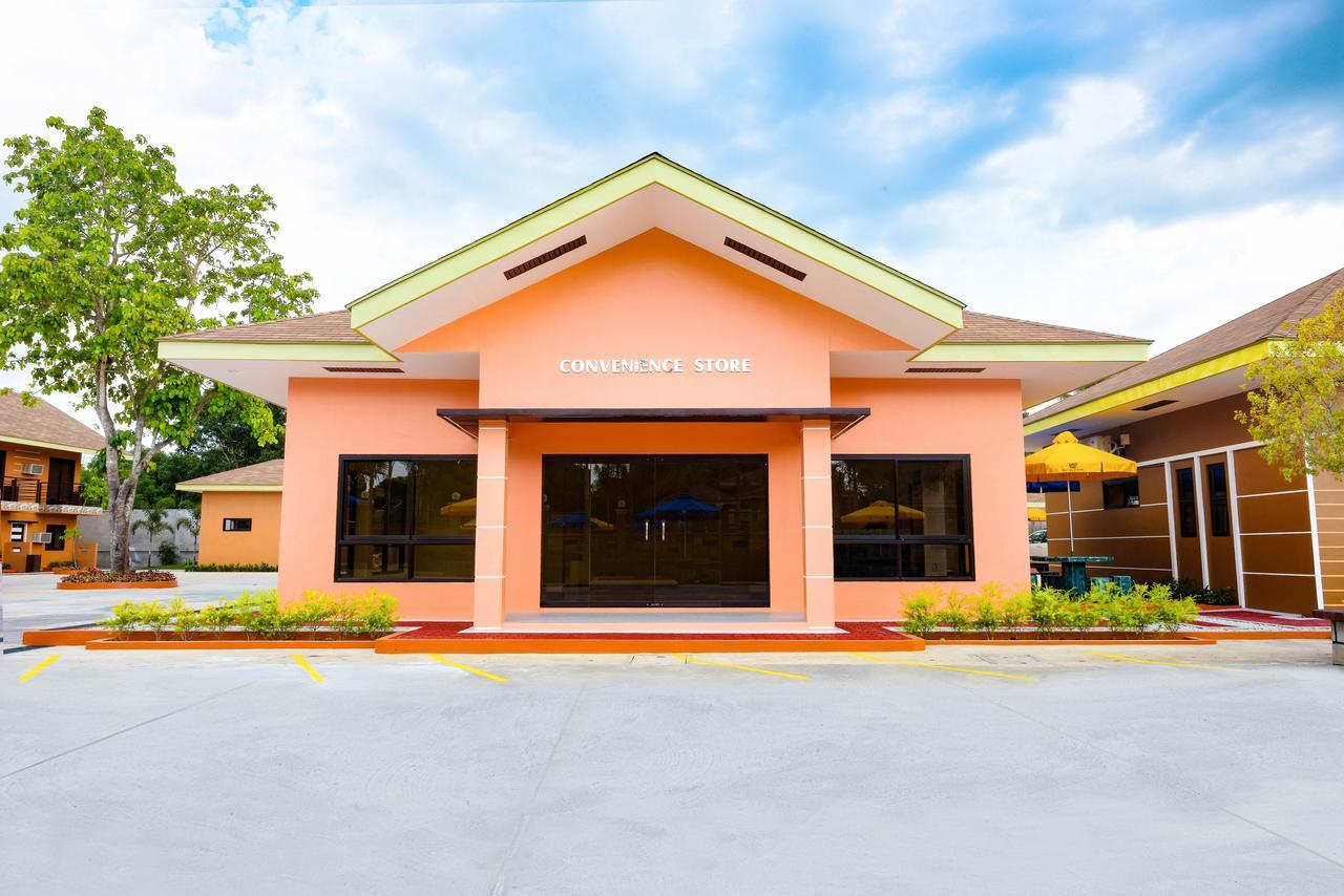 Kabaleyan Cove Resort Powered By Cocotel San Carlos  Экстерьер фото